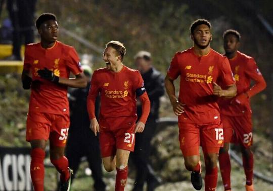 中超比赛精彩回放：上海海港绝杀山东,