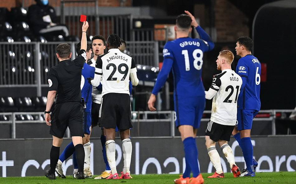 公牛开局5胜0负后4胜9负，排名从东部第一跌至第十